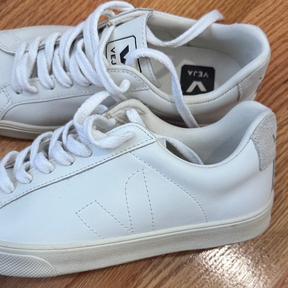 Veja Classic White Lace-Up Sneakers - Picture 2 of 6